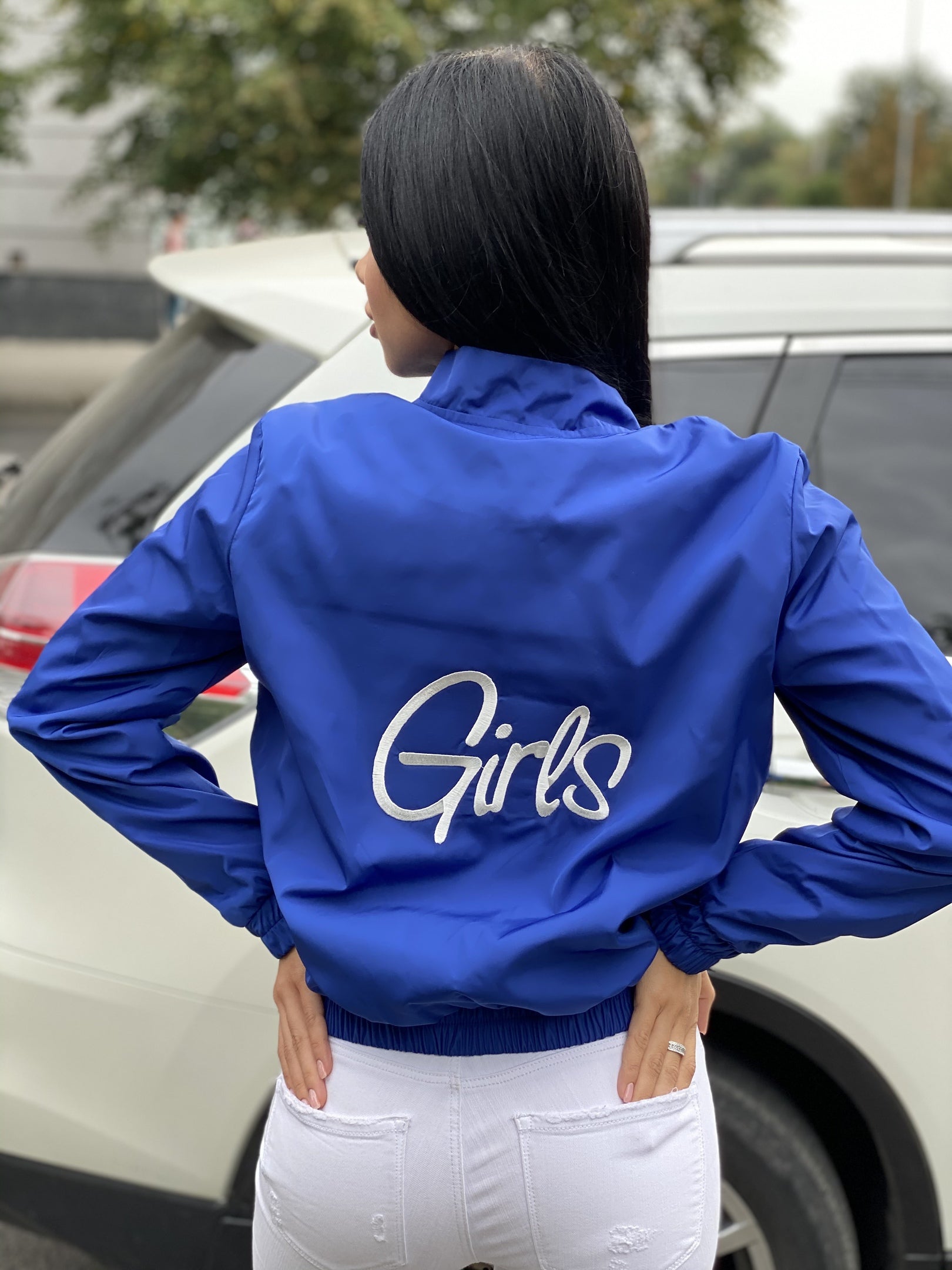 Girls design embroidery for clothing, perfect for adding charm and personality to your fashion projects.